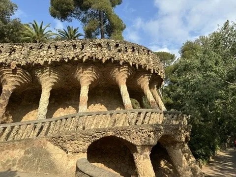 Iconic stone colonnade — Barcelona — Park Güell