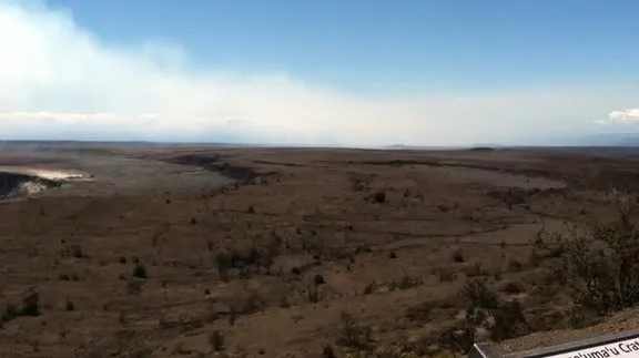 Wide volcanic landscape — Hawaiʻi — Volcanoes National Park