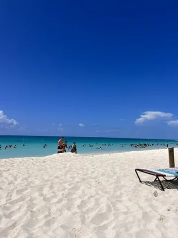 Postcard-perfect Bimini — Bimini