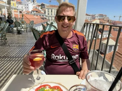Scott above Lisbon — Lisbon