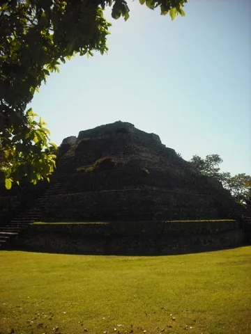 Chacchoben Maya ruins — a view worth remembering