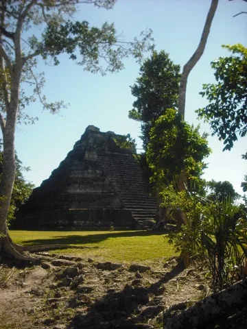 Chacchoben Maya ruins — a closer look