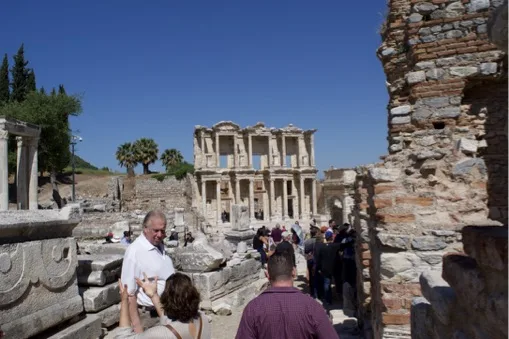 Ephesus — ancient world — an unforgettable perspective