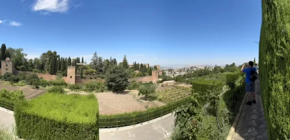 Alhambra — Granada — a postcard moment